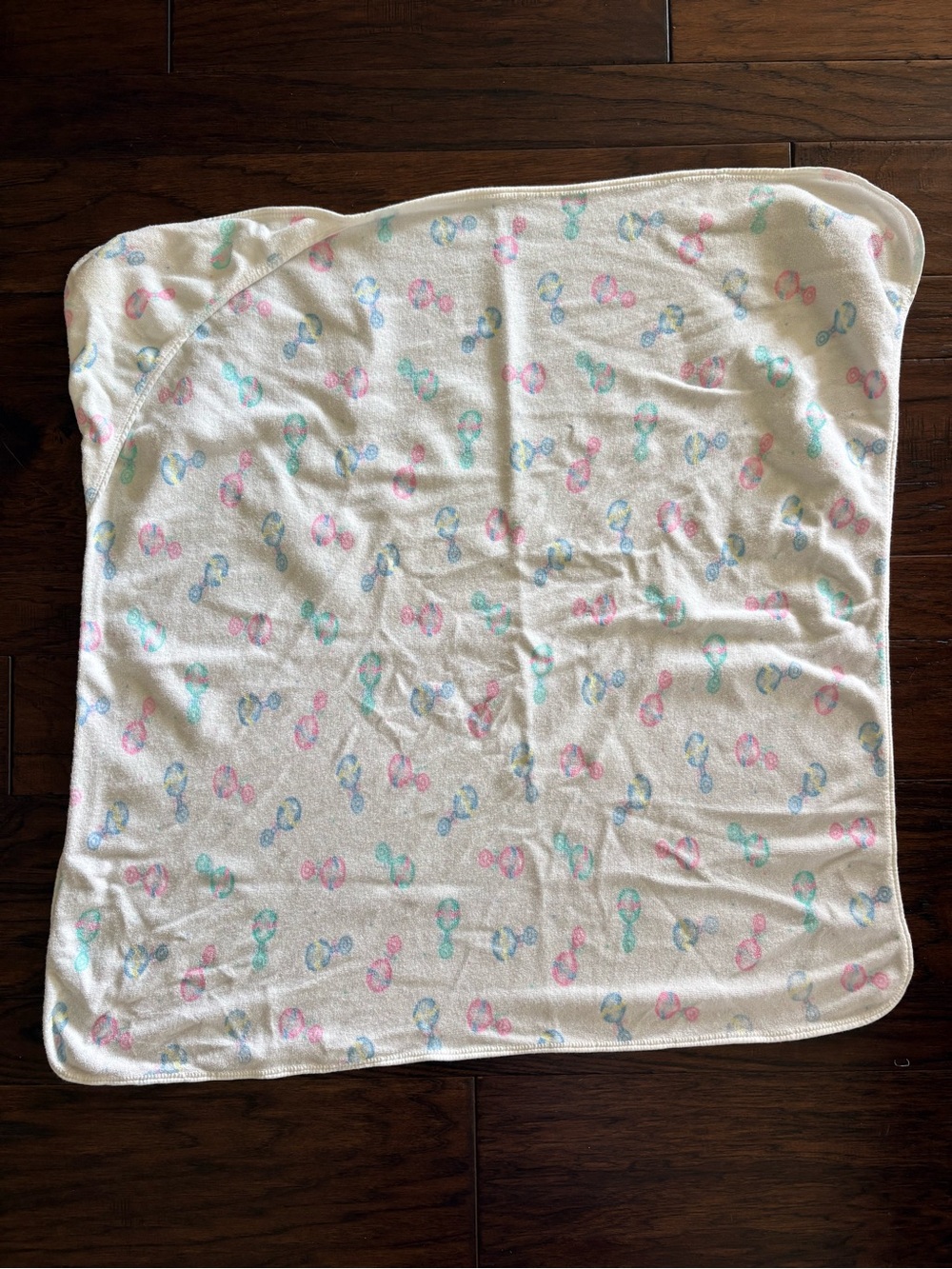 Vintage Carters-style Baby Hooded towel with Pastel Rattle Print